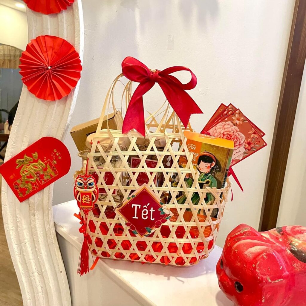 Giỏ quà tết truyền thống